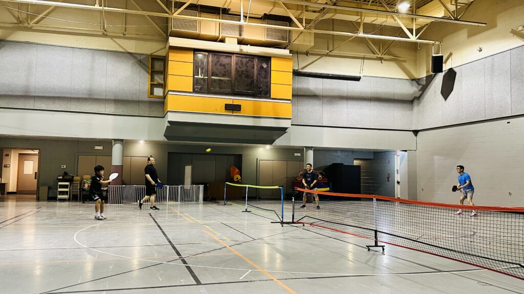 피클볼 운동- 매주 금요일저녁, 주일 오후